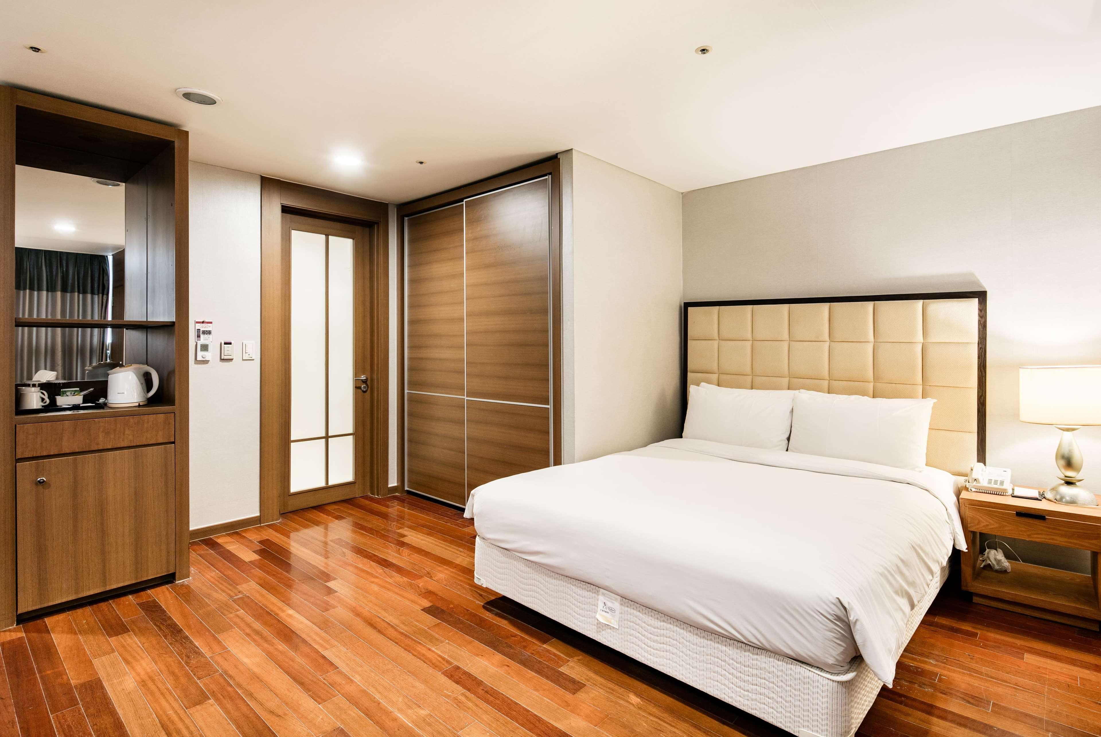 Ramada Hotel And Suites Seoul Namdaemun Ngoại thất bức ảnh