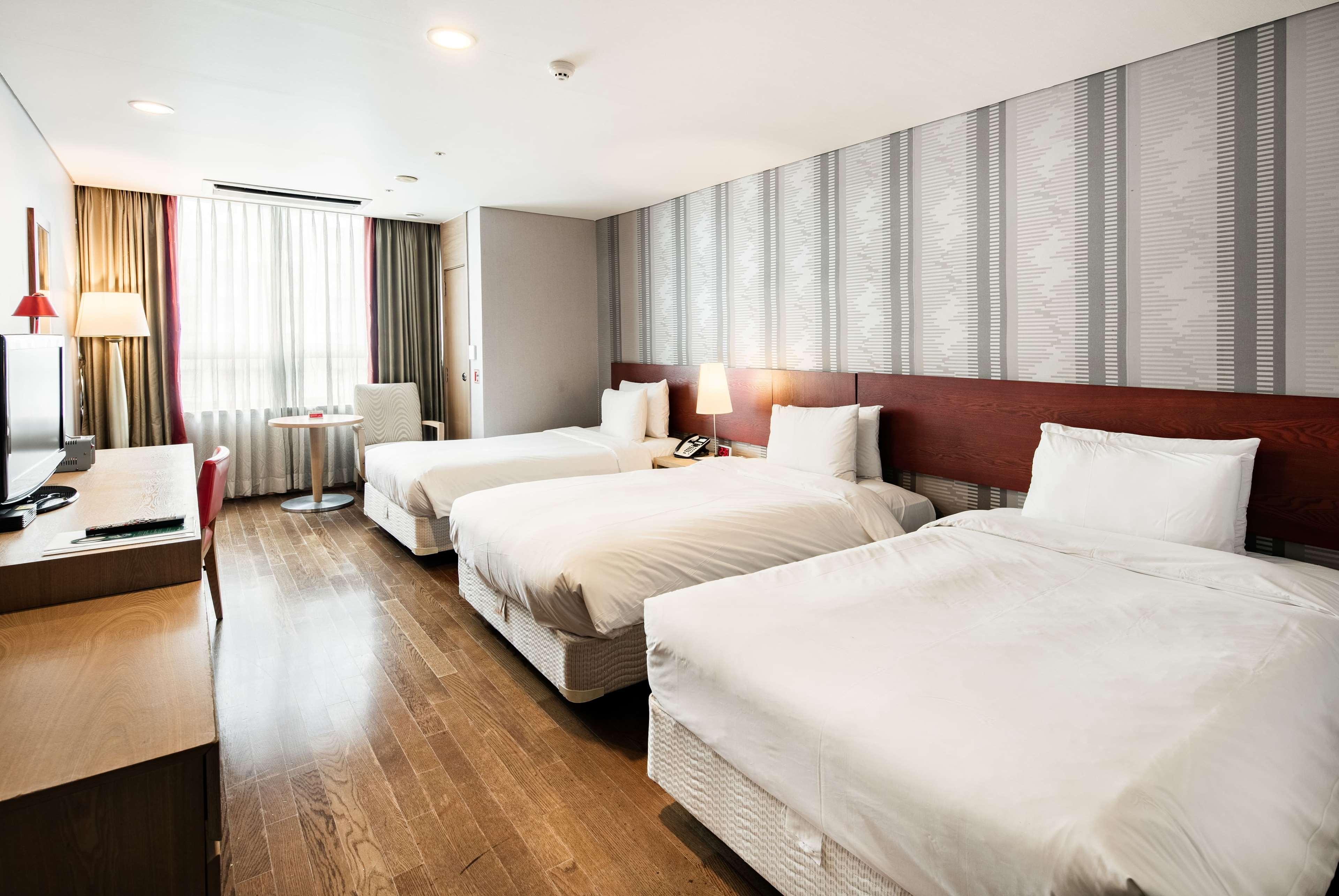 Ramada Hotel And Suites Seoul Namdaemun Ngoại thất bức ảnh