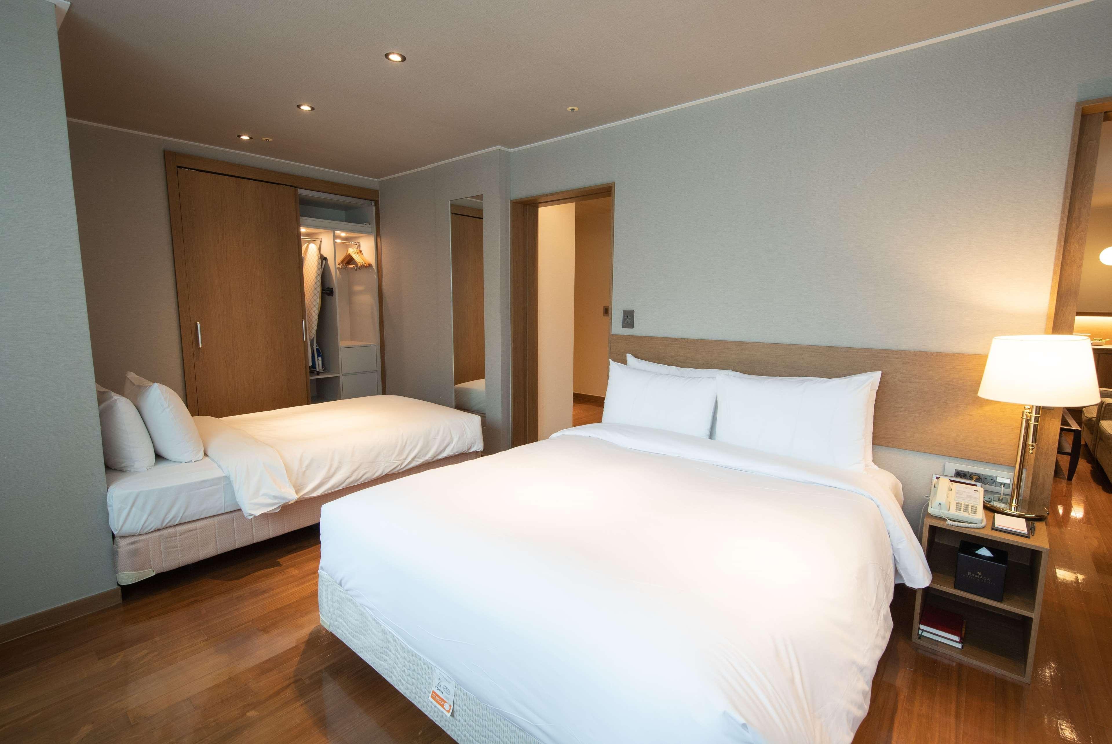 Ramada Hotel And Suites Seoul Namdaemun Ngoại thất bức ảnh