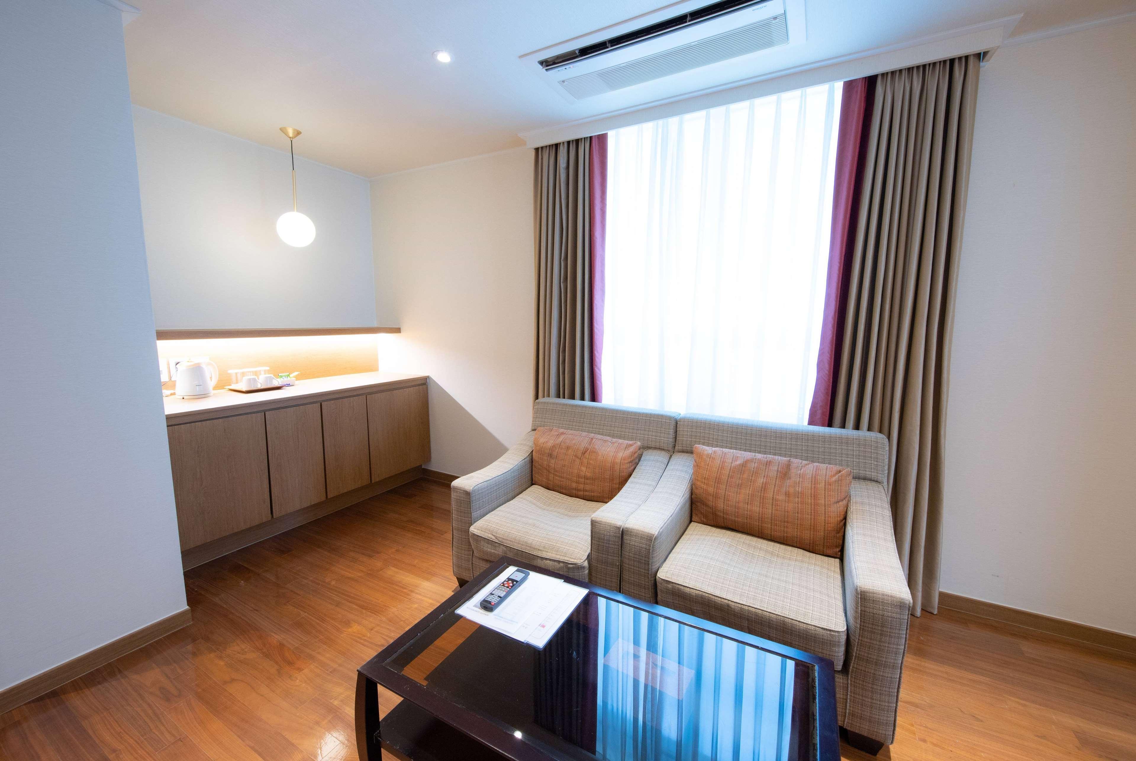 Ramada Hotel And Suites Seoul Namdaemun Ngoại thất bức ảnh